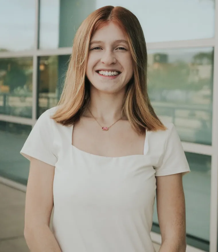 Jenna Walker Headshot